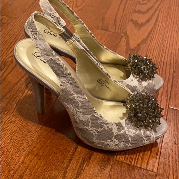 Nude heels - Picture 1 of 5